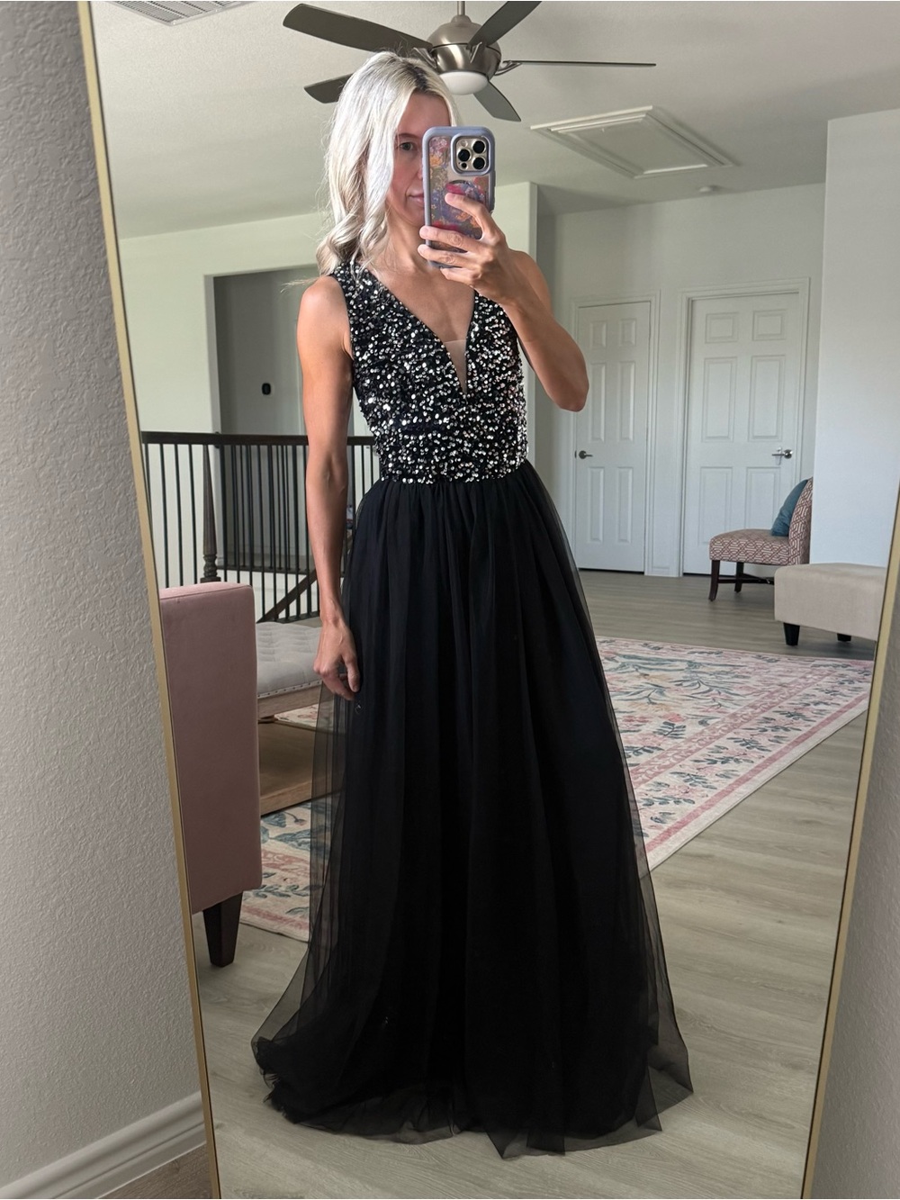 Women’s black tie gown size xs